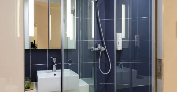 New Home - Clear Glass Shower Room